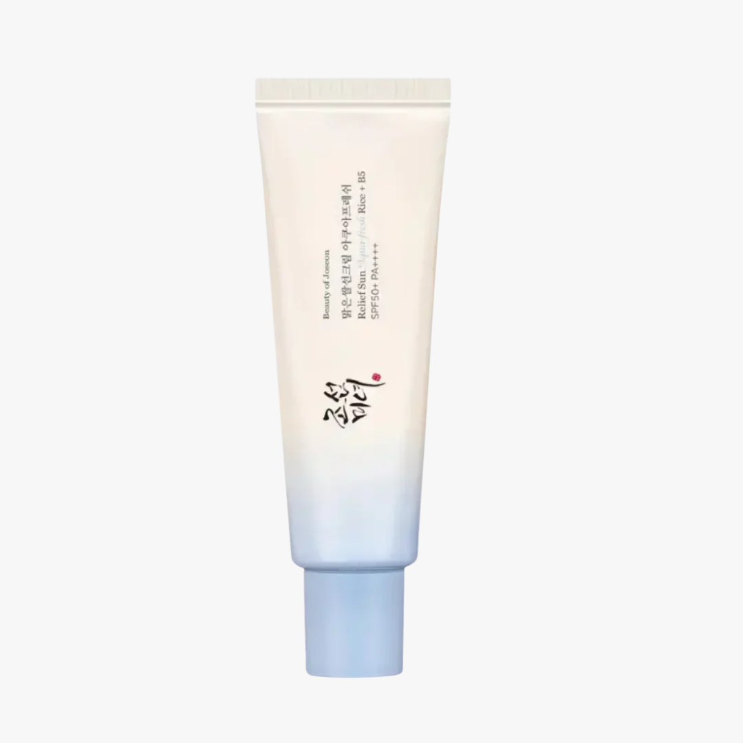 Proteger la piel del sol con una textura ultra ligera y refrescante, mientras hidrata y calma la piel.